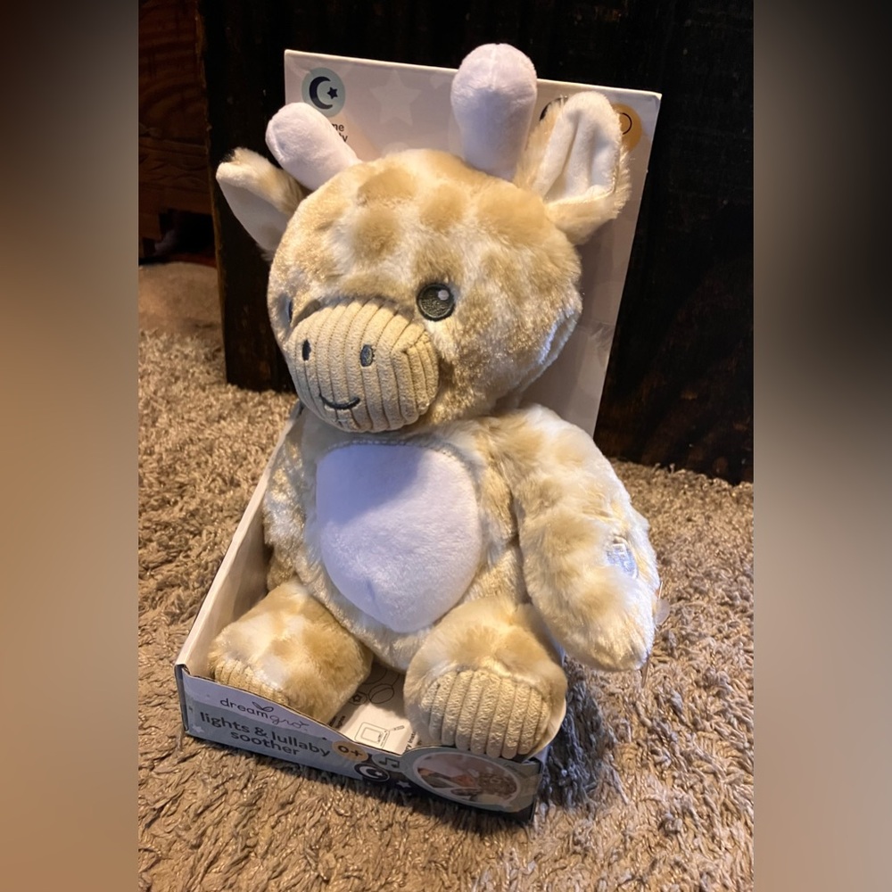 Lights & Lullaby Soother - Cream Giraffe